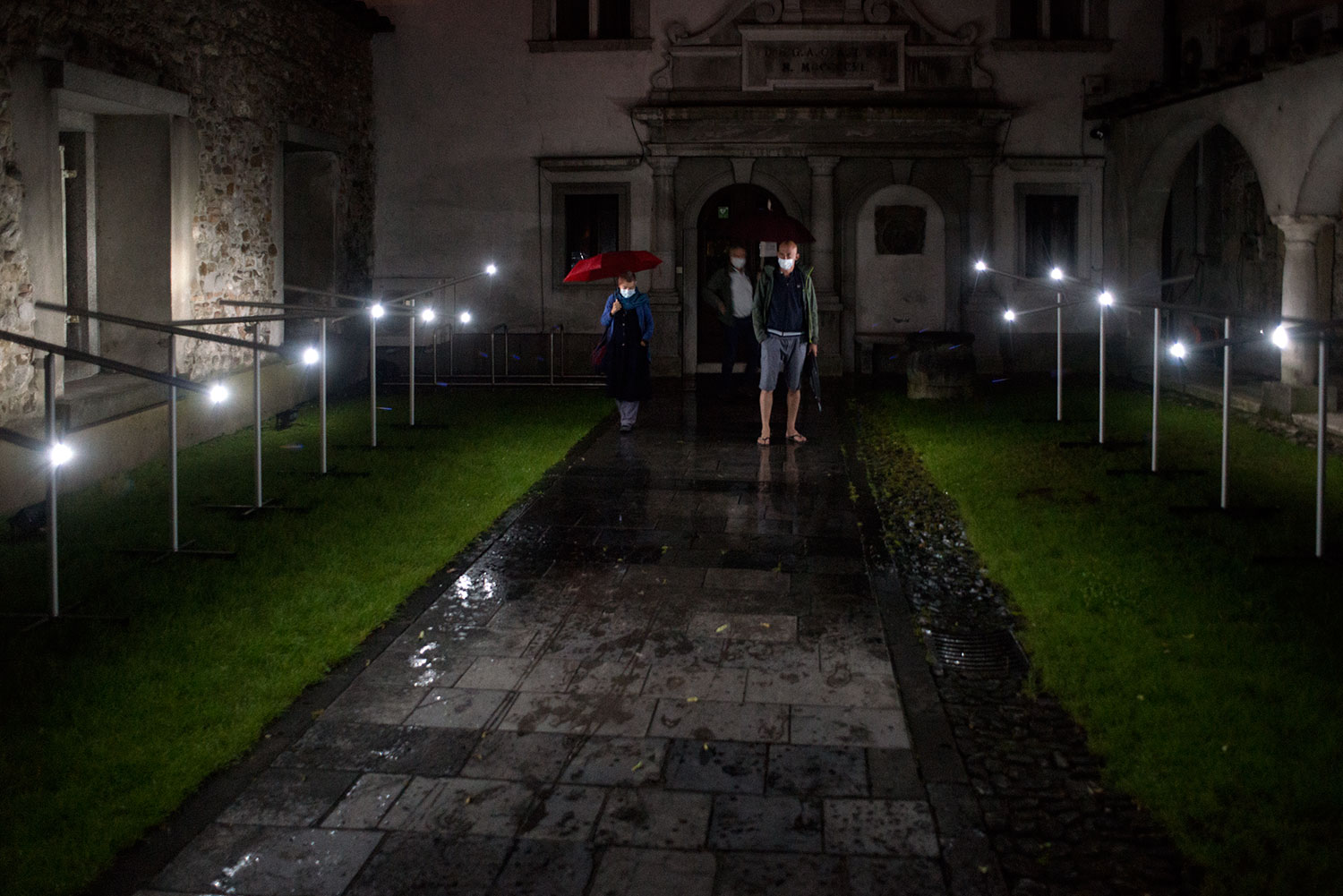 Opening. SVETLOBNA GVERILA Ljubljana 2020. Photo DK (13)