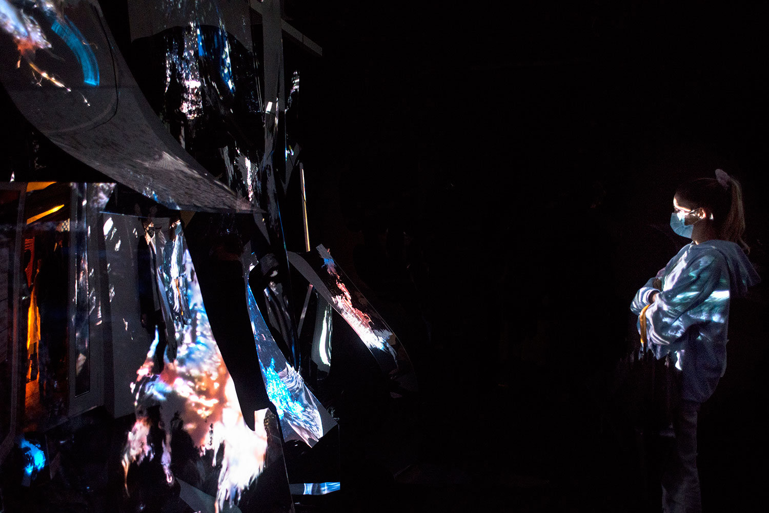 Opening. SVETLOBNA GVERILA Ljubljana 2020. Photo DK (5)